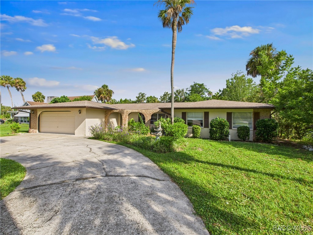 10125 W Halls River Road