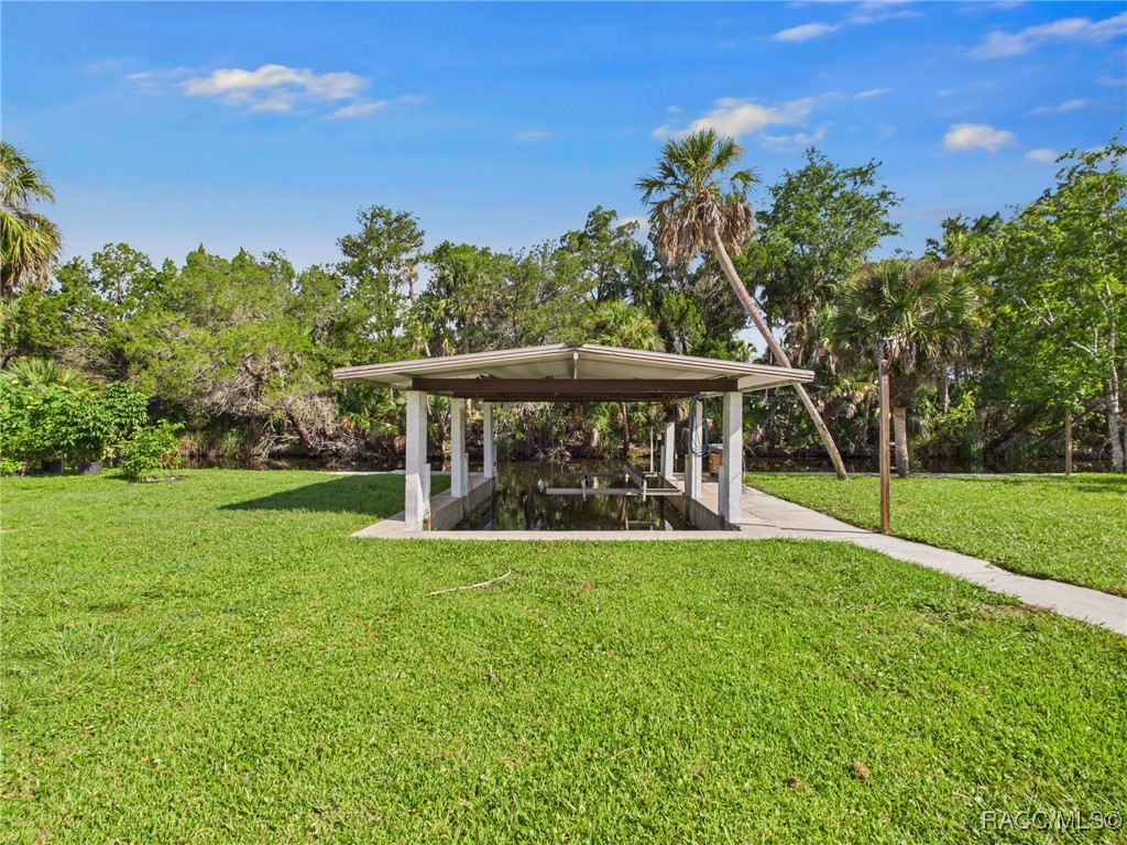 10125 W Halls River Road