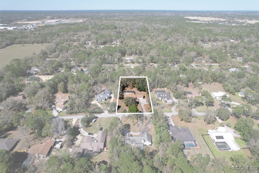 2713 W Antioch Lane