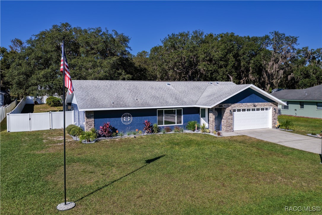 2840 S Eagle Terrace