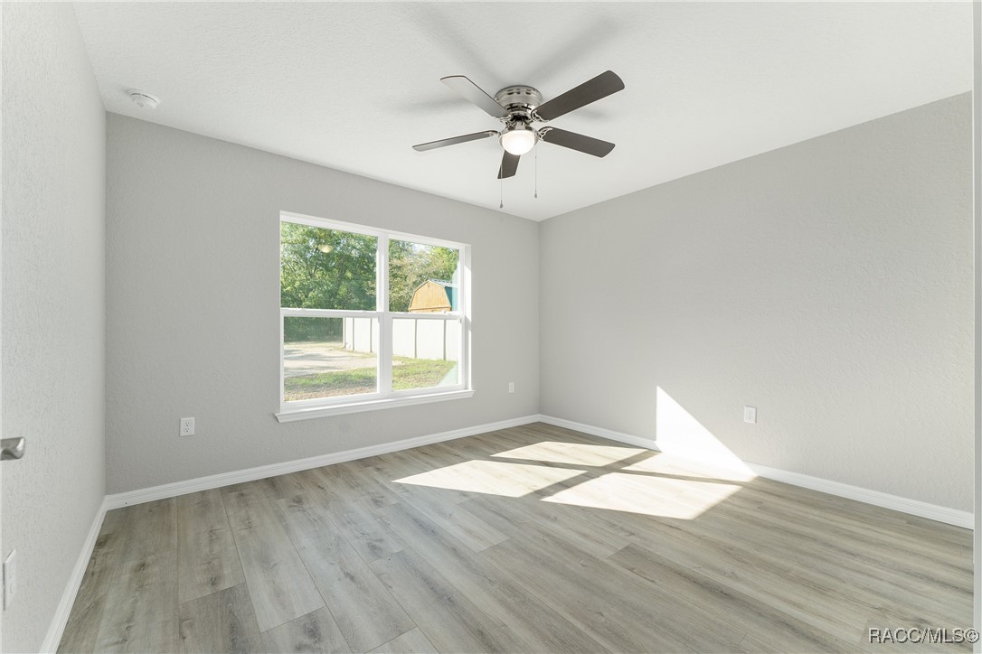 2124 W Magenta Drive, Citrus Springs, Florida image 34