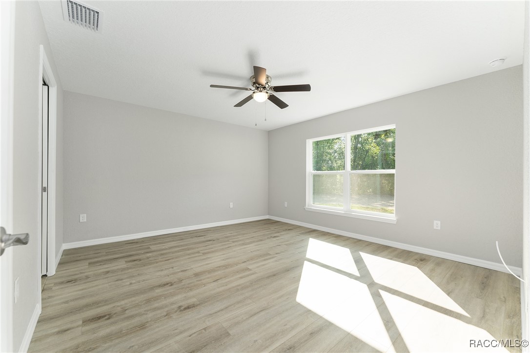 2124 W Magenta Drive, Citrus Springs, Florida image 27