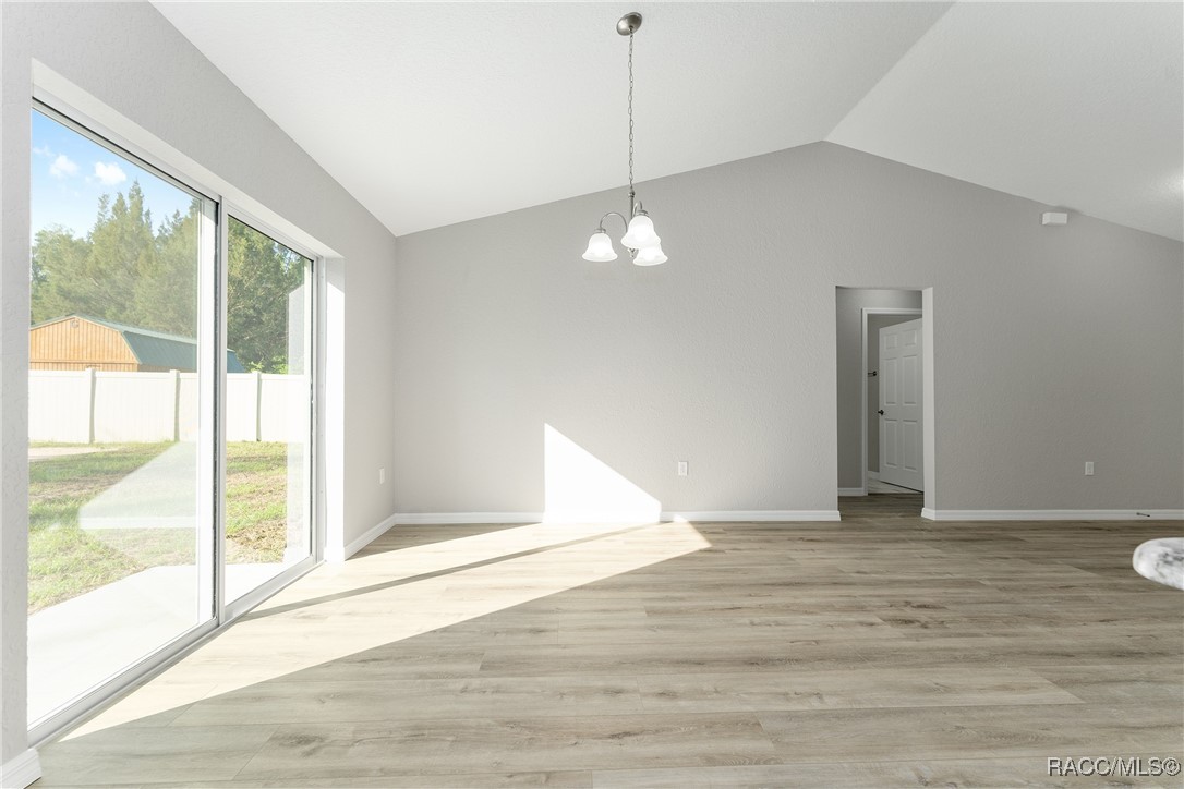 2124 W Magenta Drive, Citrus Springs, Florida image 20