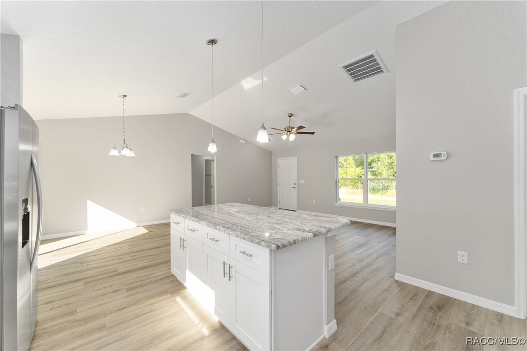 2124 W Magenta Drive, Citrus Springs, Florida image 25