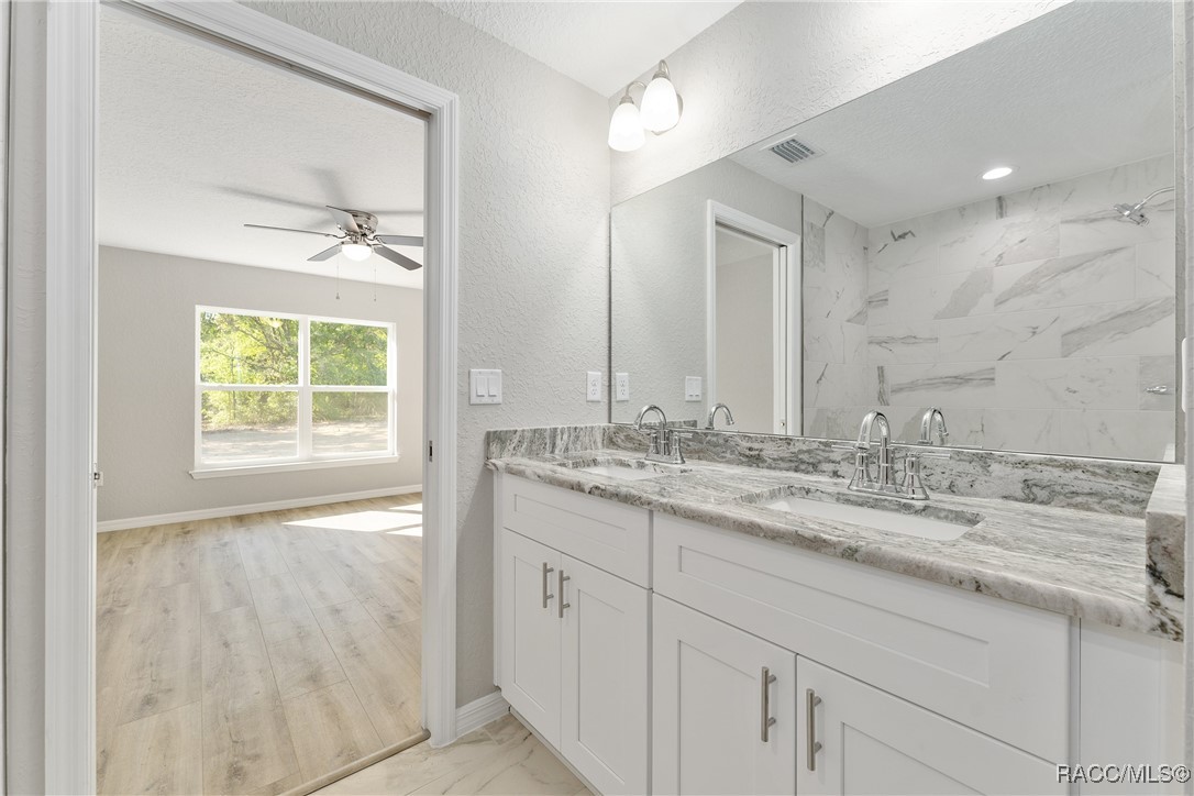 2124 W Magenta Drive, Citrus Springs, Florida image 31