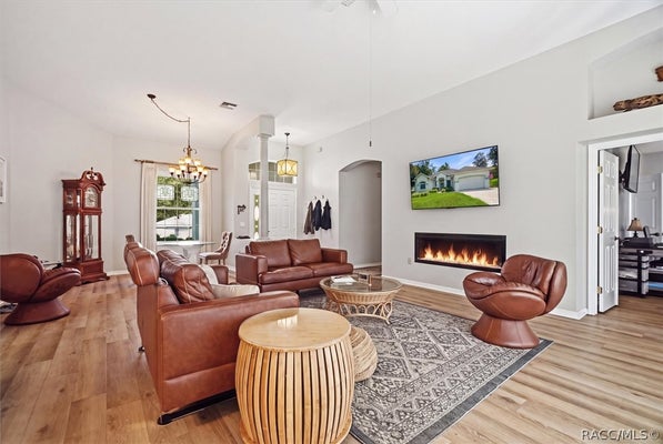 349 W CRESTMONT CT, BEVERLY HILLS, FL 34465 - Image 4625ecdcecdc8b6ab064e45ecbad88a7/334615551
