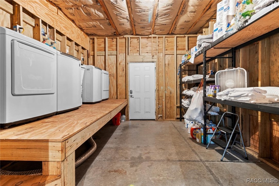 5937 S Mason Creek Road, Homosassa, New York image 10