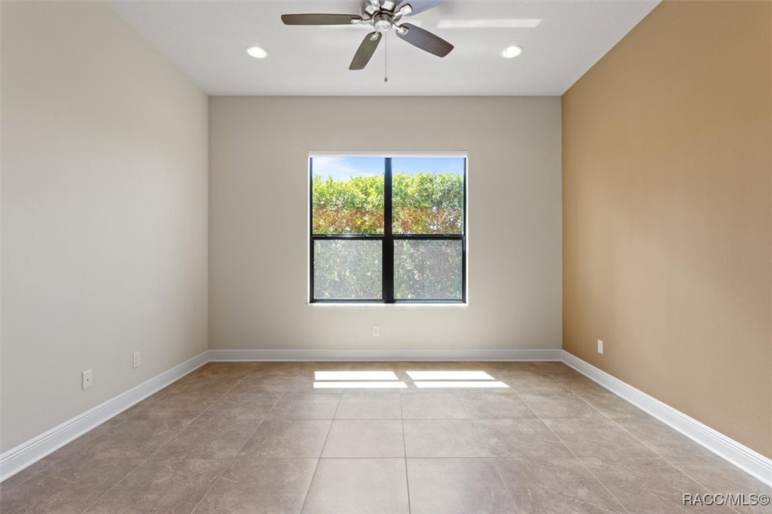 1960 N Rose Hue Path, Hernando, Florida image 20