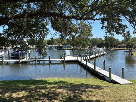 Condo For Sale - 11014 W Cove Harbor Drive<br/> Crystal River, FL 34428
