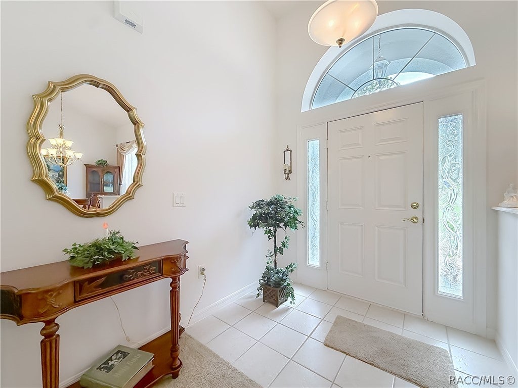 2874 W Gardenia Drive