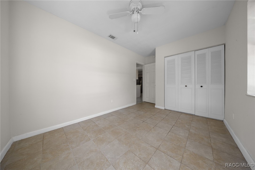 9447 N Milam Way, Citrus Springs, Florida image 12