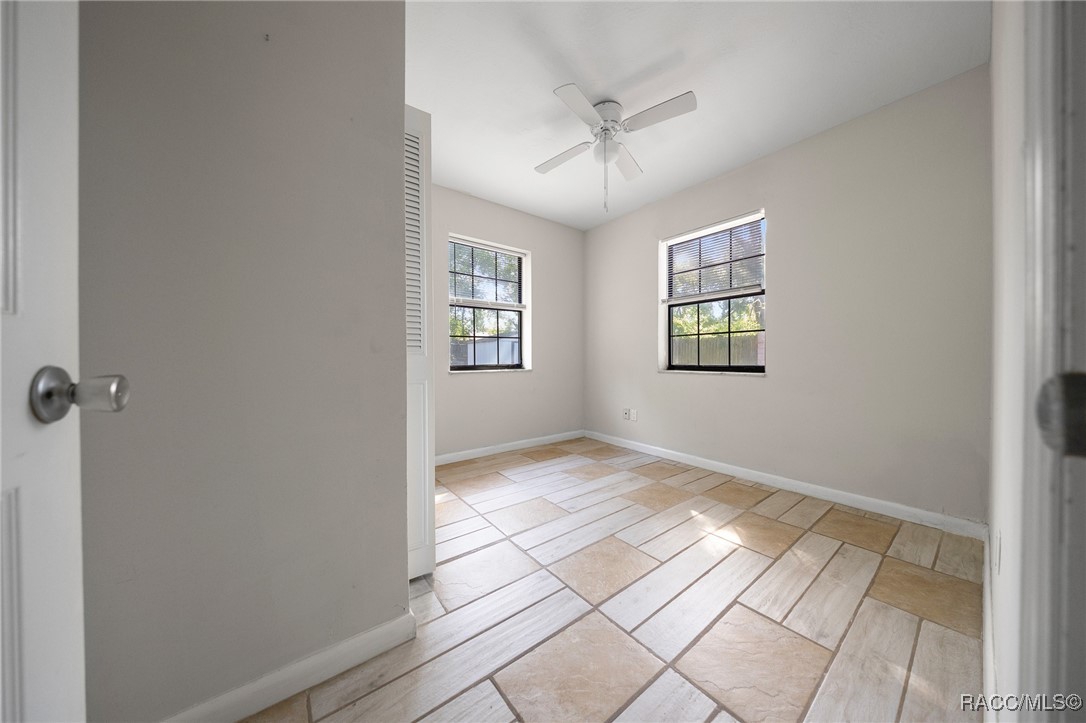 9447 N Milam Way, Citrus Springs, Florida image 14