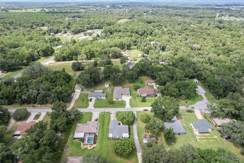 A home in Floral City