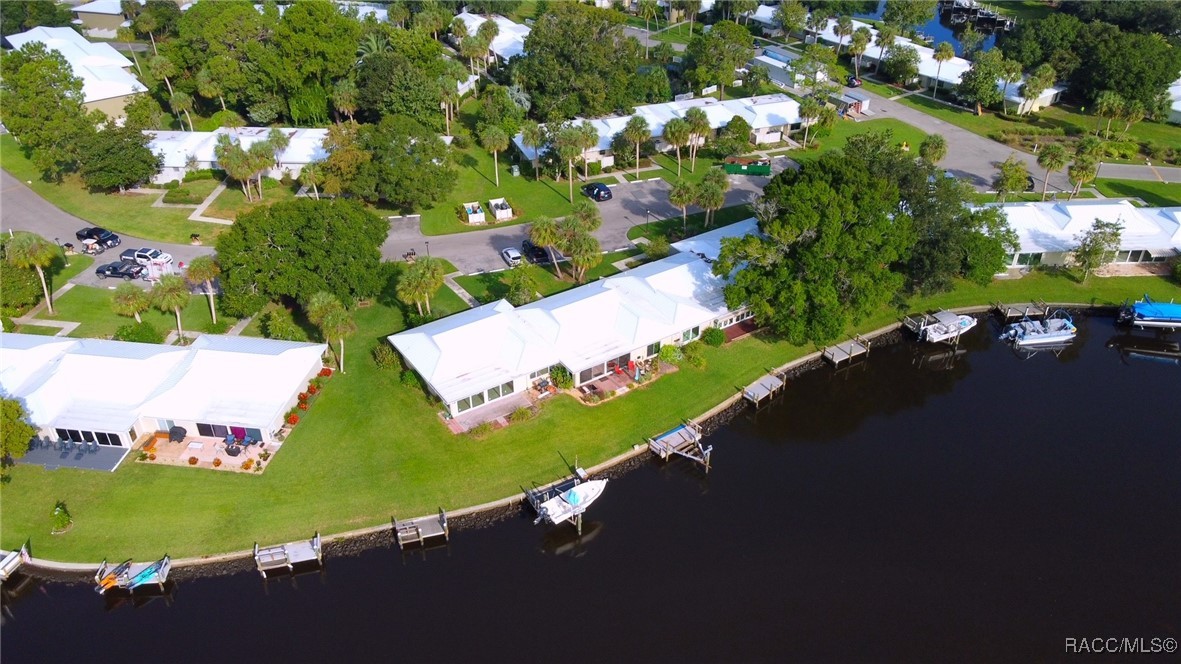 11468 W Bayshore Drive, Crystal River, Florida image 40