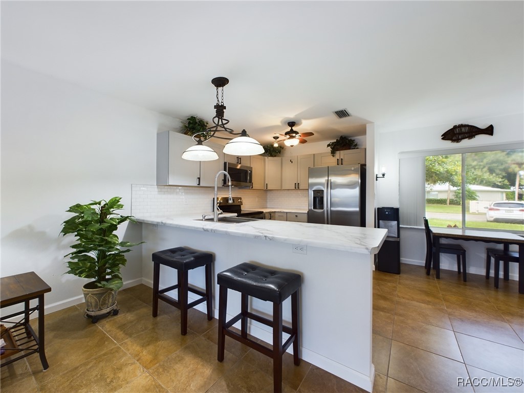 11468 W Bayshore Drive, Crystal River, Florida image 13