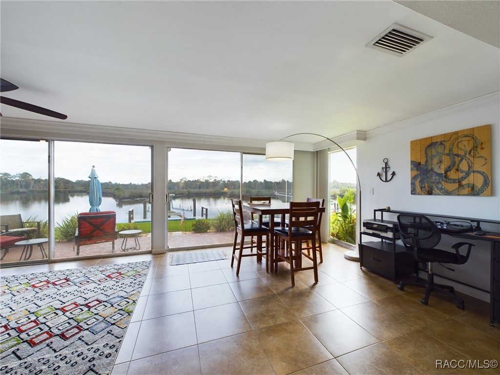 11468 W Bayshore Drive, Crystal River, Florida image 19