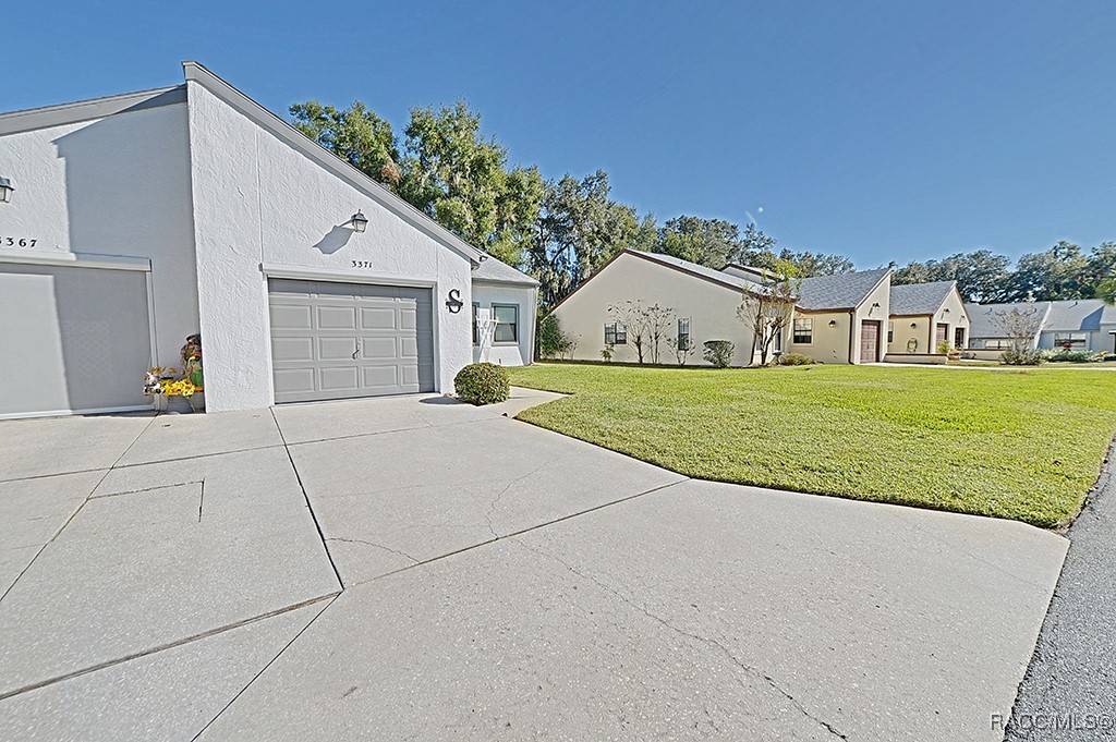 3371 S Belgrave Drive, Inverness, Florida image 1