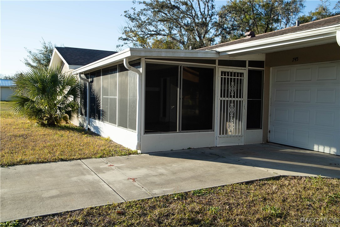 745 NE 5th Terrace, Crystal River, Florida image 4