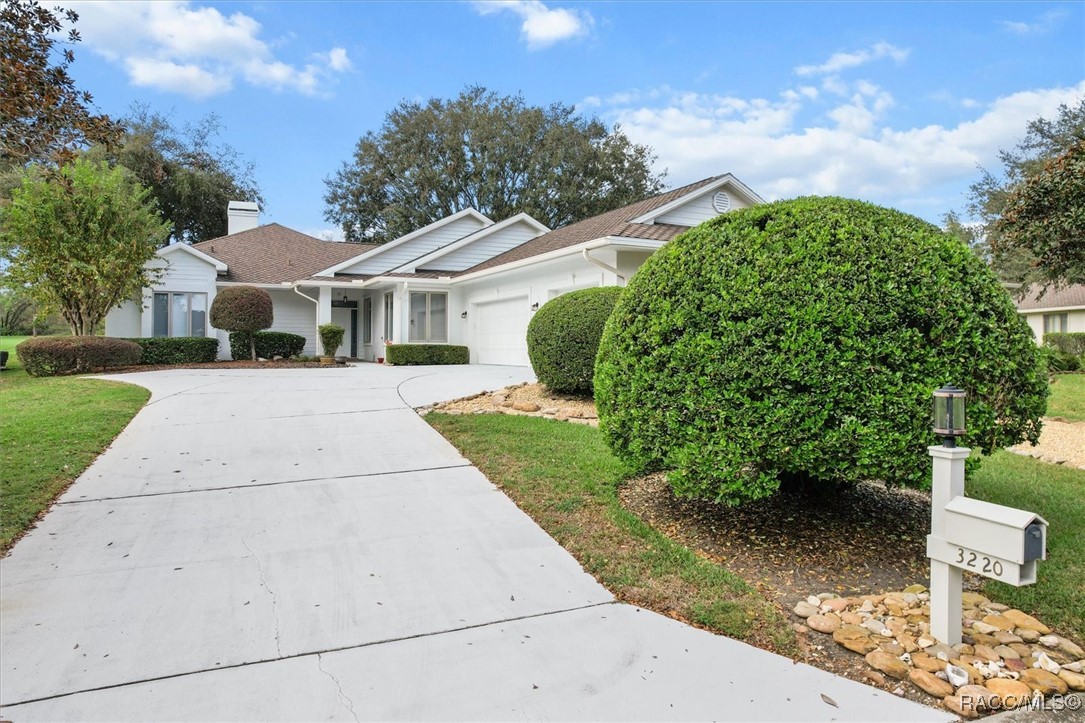 3220 N Pinelake Village Place, Lecanto, Florida image 47