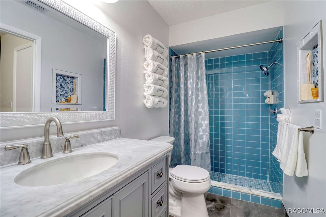 11115 Gifford Drive, Spring Hill, Florida image 13