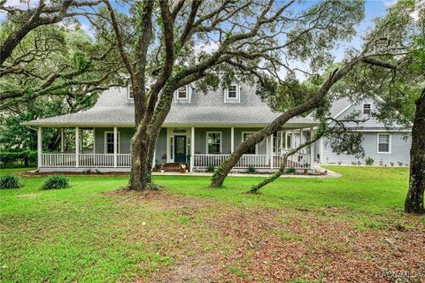 828 E Savoy Street Lecanto FL 34461
