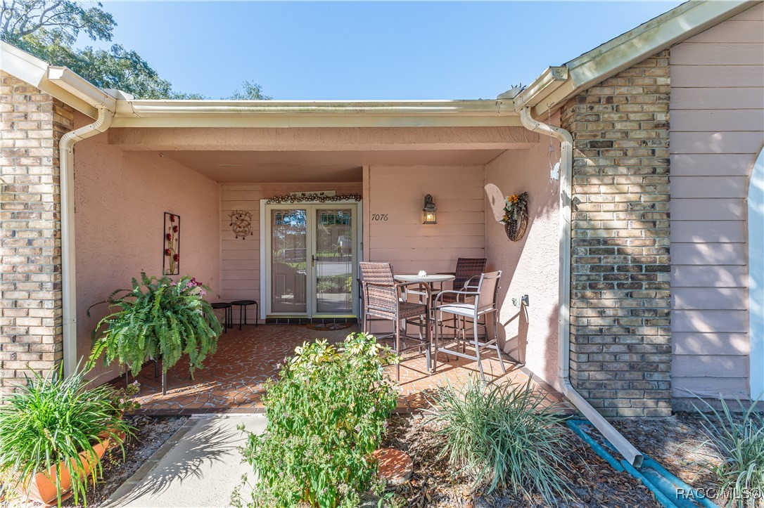 7076 Pond View Court, Spring Hill, Florida image 8