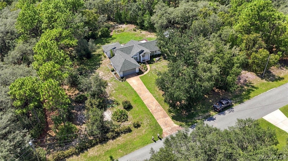 1950 W Tall Oaks Drive