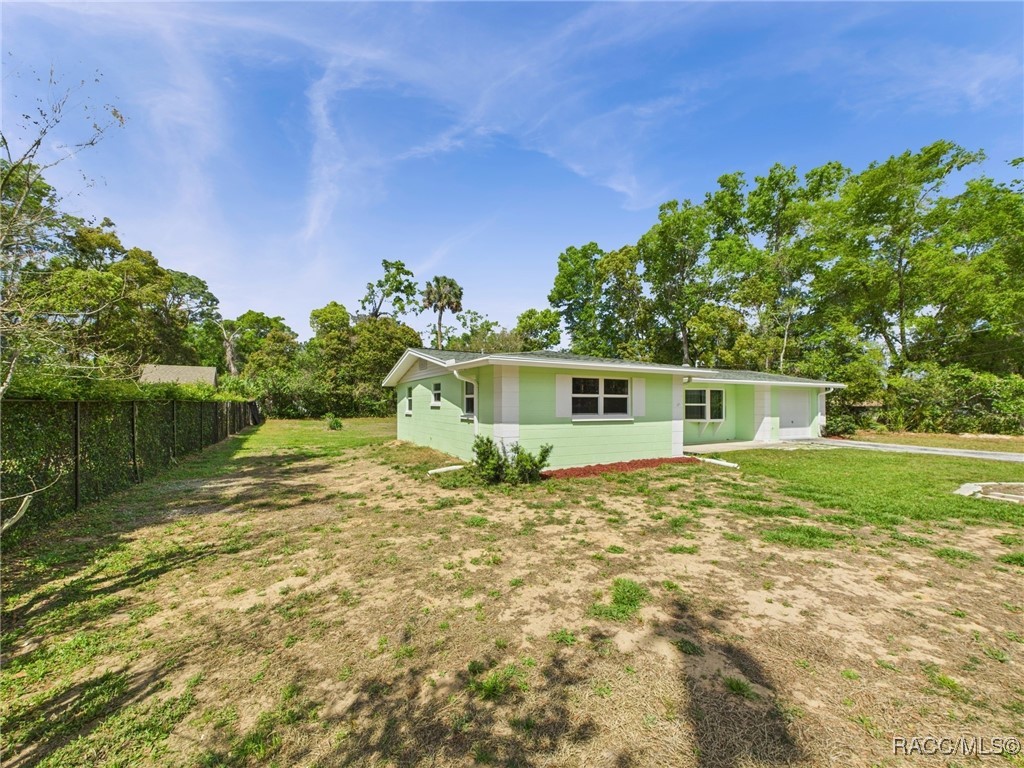 1080 N Hollywood Circle, Crystal River, Florida image 30