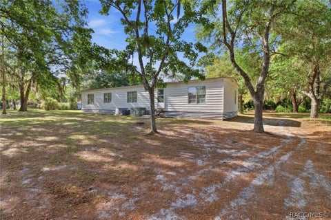 Mobile Home For Sale - 7651 W Chelsea Court<br/> Homosassa, FL 34446