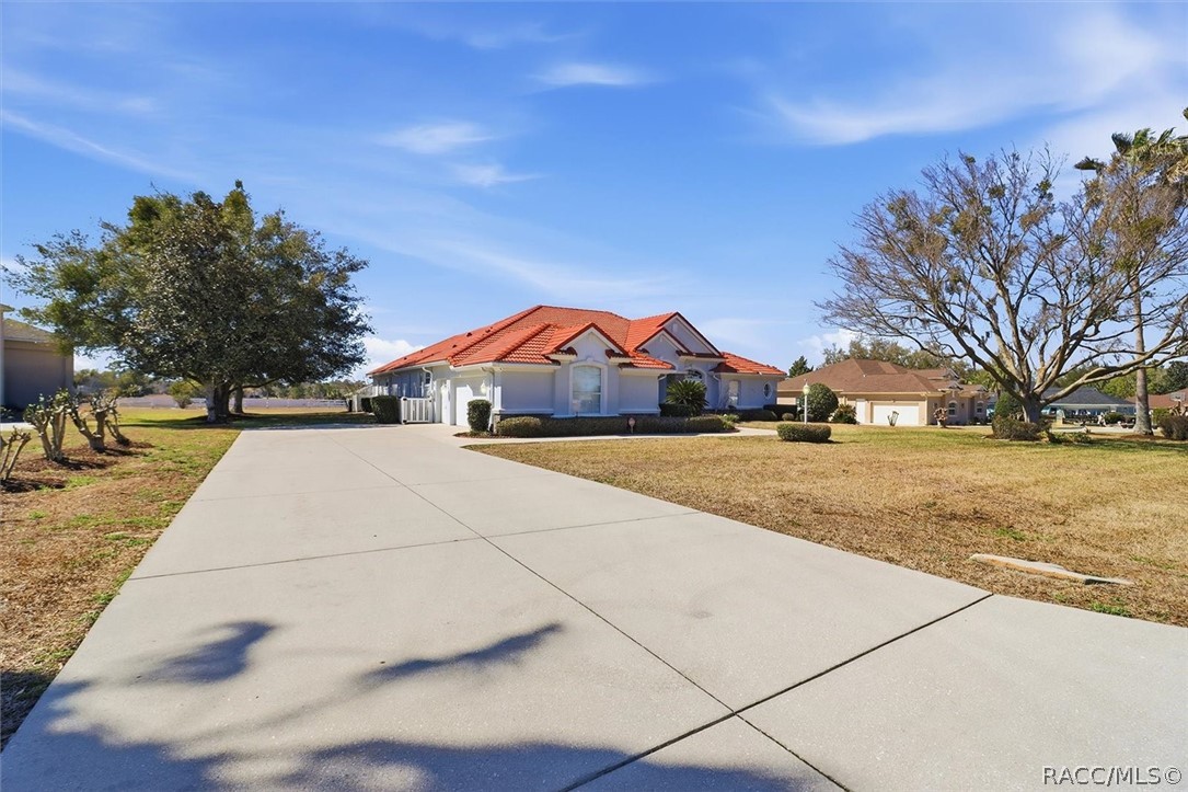 384 N Hambletonian Drive