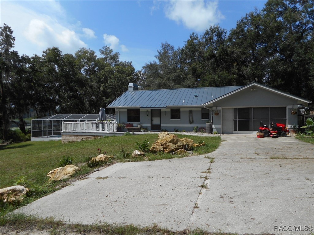 986 SW Shorewood Drive, Dunnellon, Florida image 1