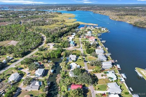 A home in Crystal River