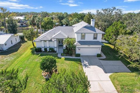 A home in Crystal River