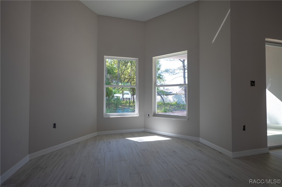 8102 N Voyager Drive, Citrus Springs, New York image 11