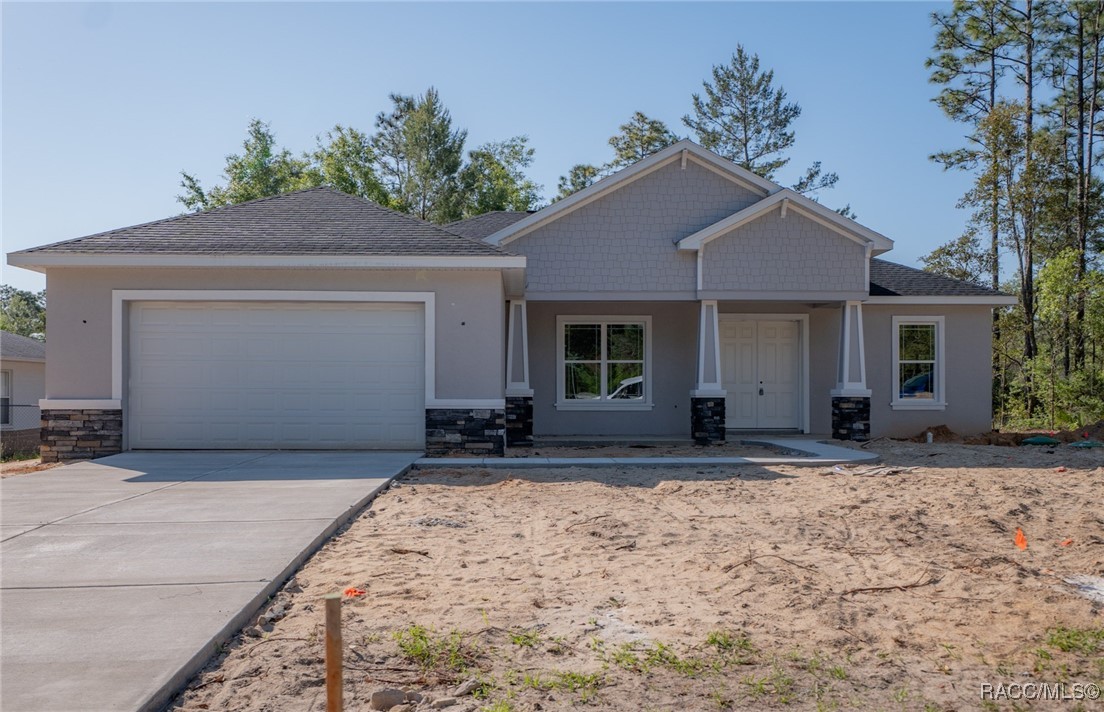 8102 N Voyager Drive, Citrus Springs, New York image 1