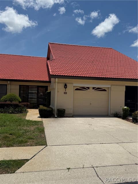 Condo For Sale - 2080 Forest Drive<br/> Inverness, FL 34453