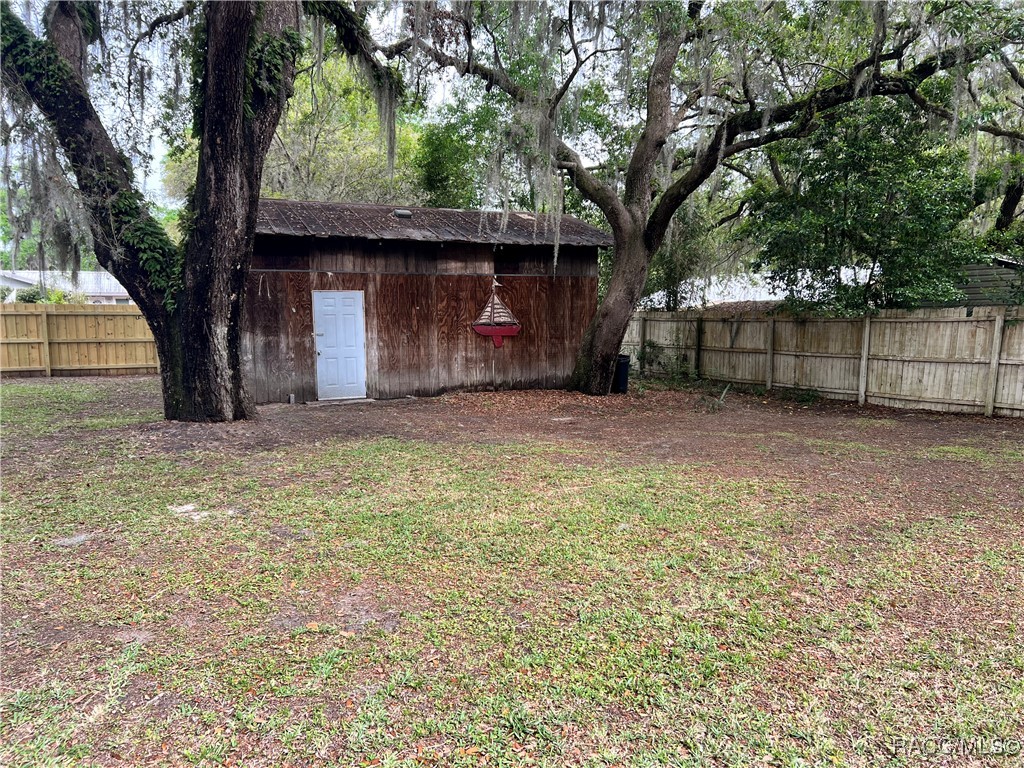 11748 SE 196th Street, Dunnellon, Florida image 32