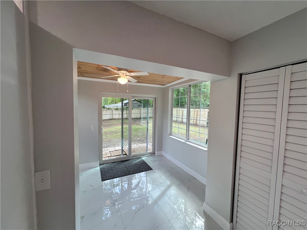 11748 SE 196th Street, Dunnellon, Florida image 17