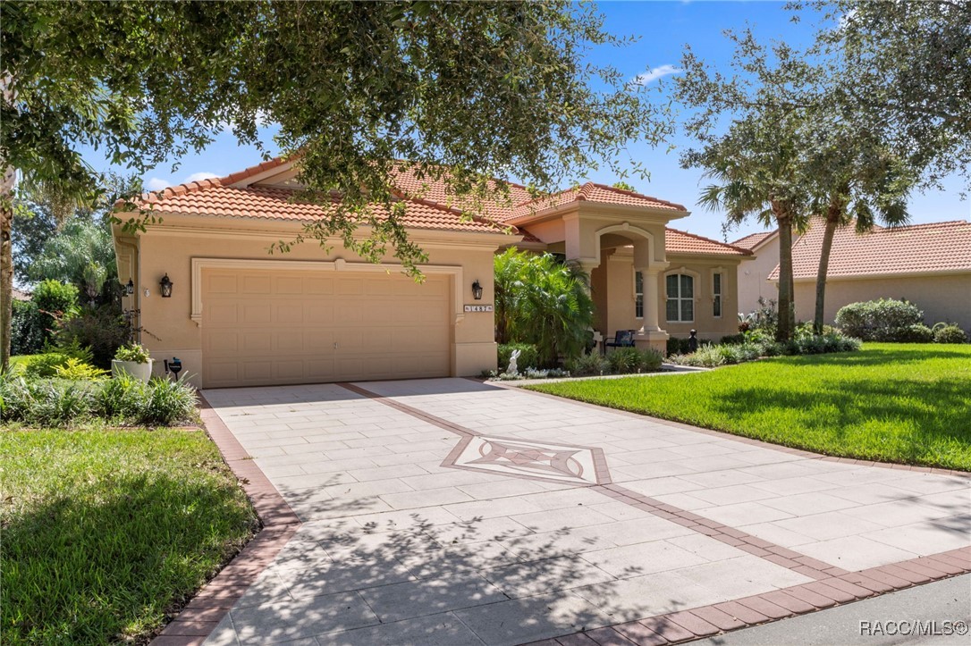 1487 N Ridge Meadow Path