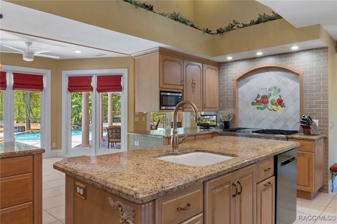 4160 W Bonanza Drive, Beverly Hills, New York image 33