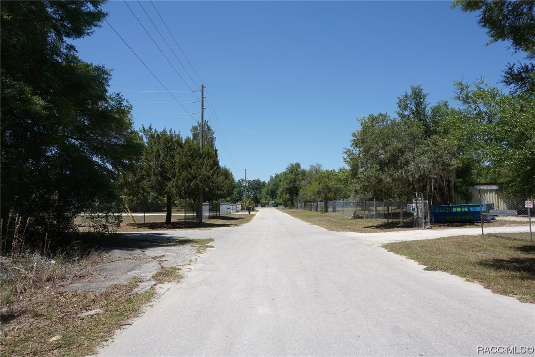 1684 E Manko Drive, Hernando, Florida image 10