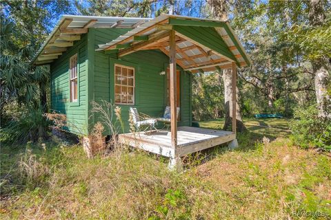 A home in Gulf Hammock