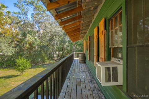 A home in Gulf Hammock