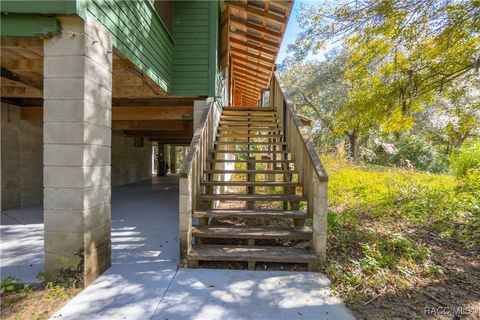 A home in Gulf Hammock