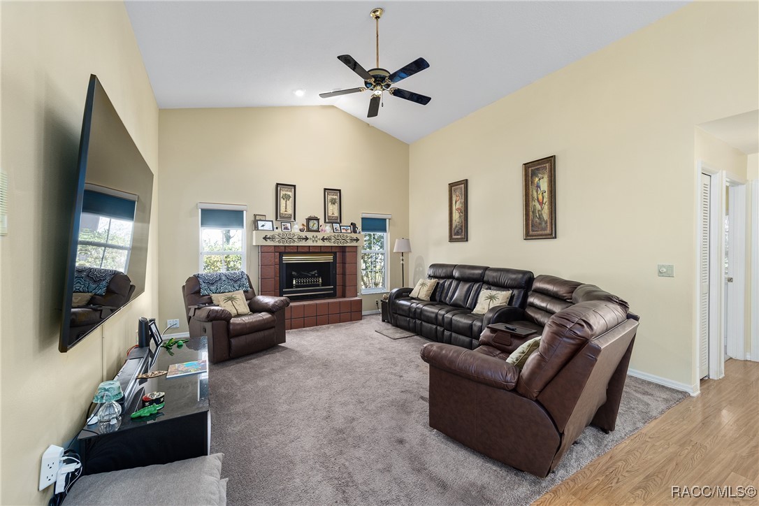 18 Douglas Street, Homosassa, Florida image 23