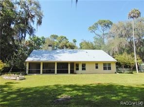 26 Oak Avenue, Inglis, Florida image 4