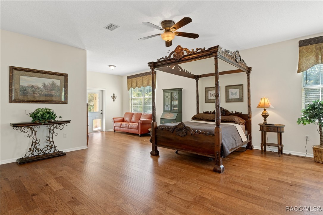 10264 W Springtree Lane, Crystal River, Florida image 15