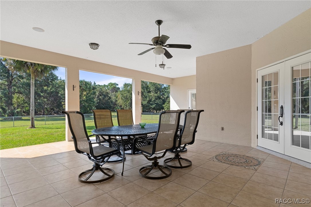 10264 W Springtree Lane, Crystal River, Florida image 37