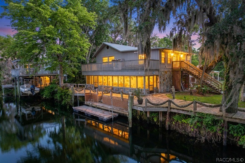 11590 N Kayak Point