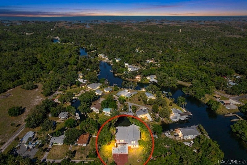 11590 N Kayak Point